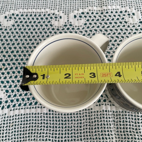 Mikasa Cream and Navy Leaf Design Mugs Arabella Collection - Picture 9 of 10